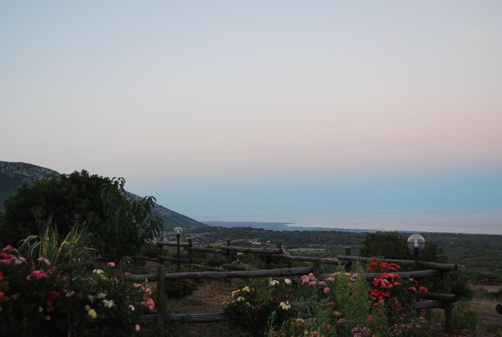 Agriturismo Su Nuragheddu Villa Galtellì Exterior foto